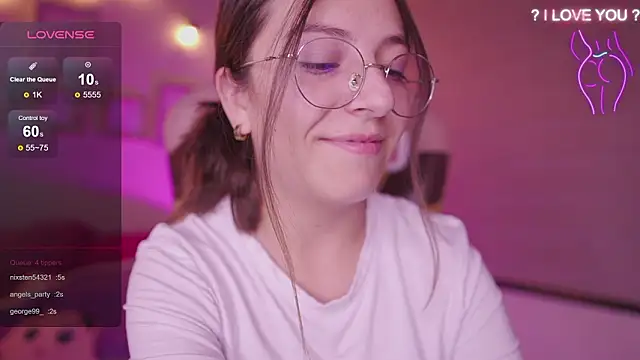 Chat XXX ao vivo de milly_kenner