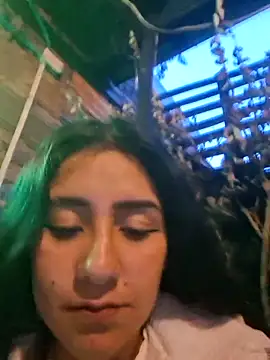 CAROLINE__07n Live XXX chat