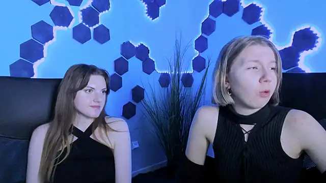 gloria_bubble Adlı Modelin Canlı XXX Sohbeti