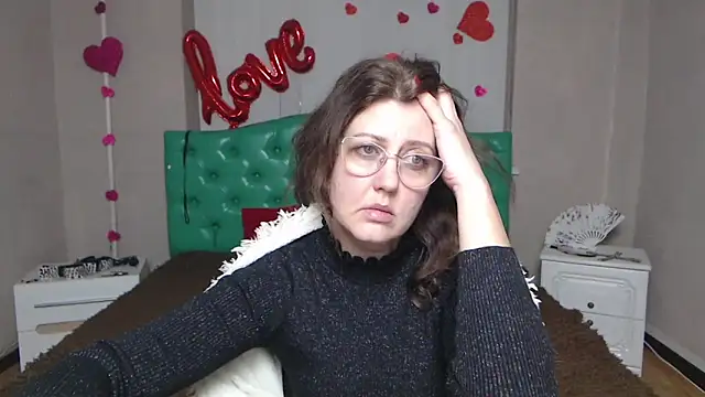 RoseHille's Live XXX Chat