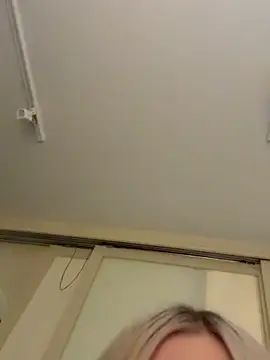 UkiiyoDuo: απευθείας συνομιλία ΧΧΧ