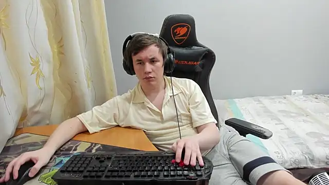 iliaskrislove – Kamerová šou