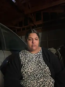 1n0nlythroatn Live XXX chat