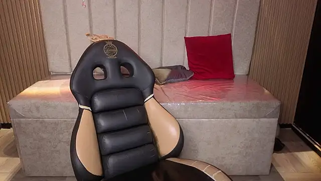 Sembang XXX Secara Langsung _Mia_Evans_1