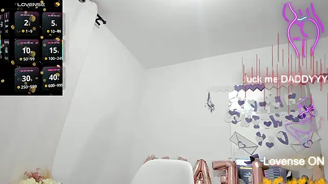 esmeraldamfc's Live XXX Chat