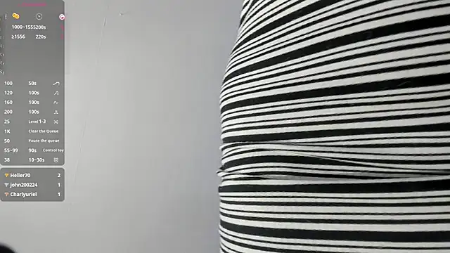 EmillyLim Adlı Modelin Canlı XXX Sohbeti