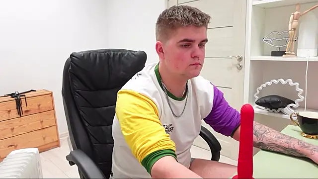 Jackson_Teele Live XXX-Chat