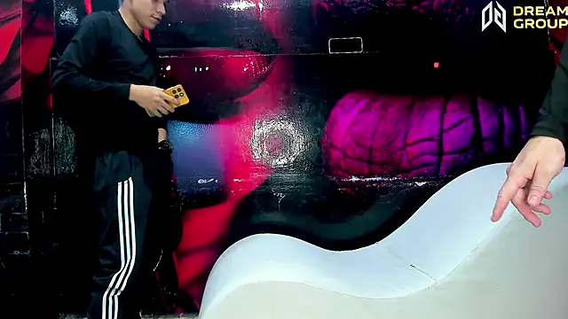 دردشة AmazingPartys الجنسية المباشرة