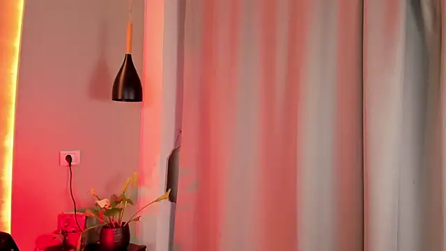 lexira1n Live XXX Chat