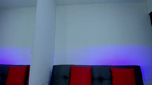 roxanne_jones1 现场XXX聊天