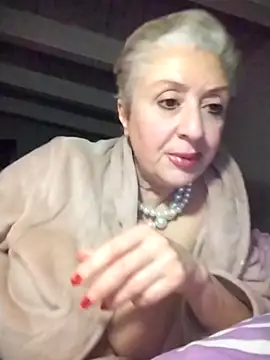 divinaerotica live XXX chat