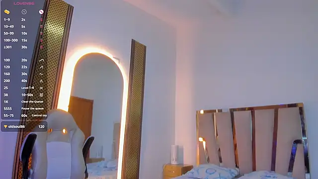 Czat XXX na żywo – KarlieMoore