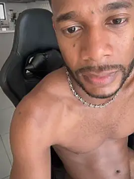 johnjaguar1_ 现场XXX聊天