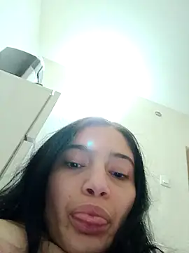 Chatroom XXX en direct de Virgin_Pussy_Love