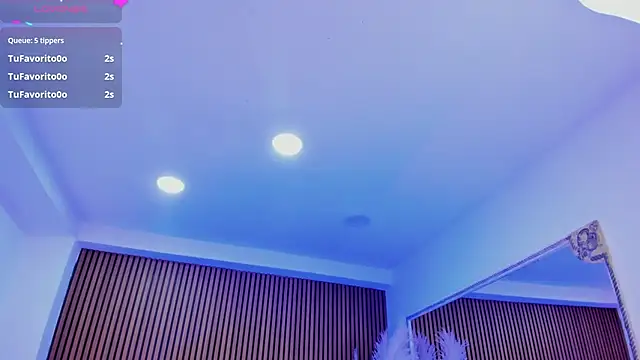 SelenaStonne 라이브 XXX 채팅