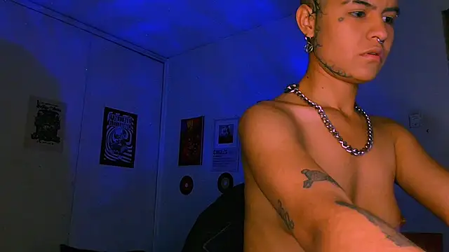 alex_one888 Webcamshow