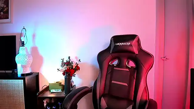 XXX chat uživo modela MelroseStrip