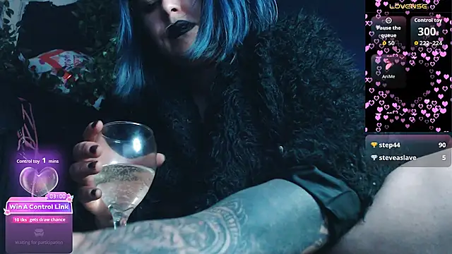 Онлайн чат XXX Psychobitch7