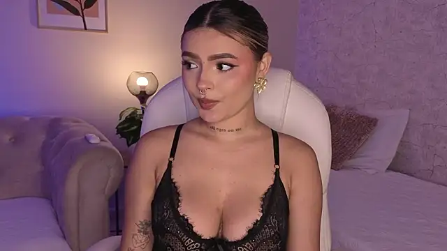 Czat XXX na żywo – DahianaWalcott