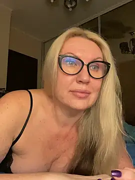 Chat +18 de OliviaDancequeen ao vivo