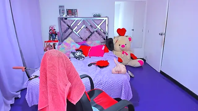 Luna_Analya – Live XXX-chat