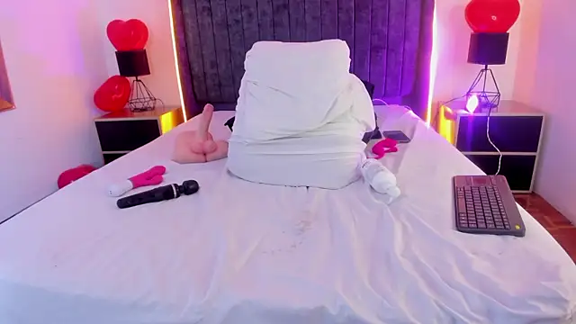 ChannelFox__ 即時 XXX 聊天