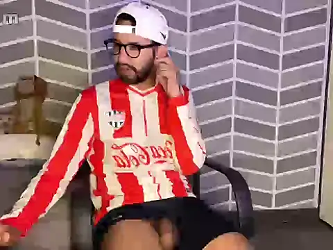 Show modela thomass1018 na web-kameri