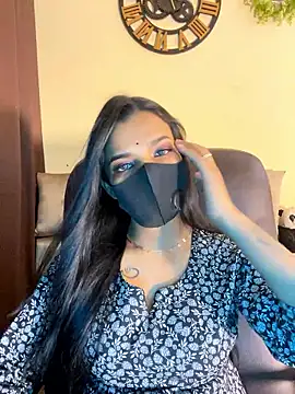 its_ur_flora's Live XXX Chat