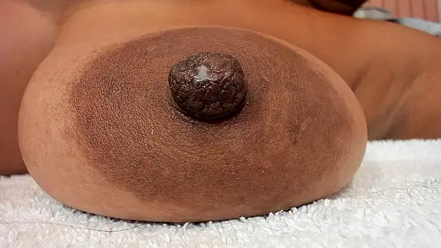 Chatroom XXX en direct de zara_lopez