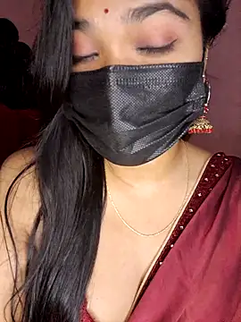 ariya-03 Webcam Show