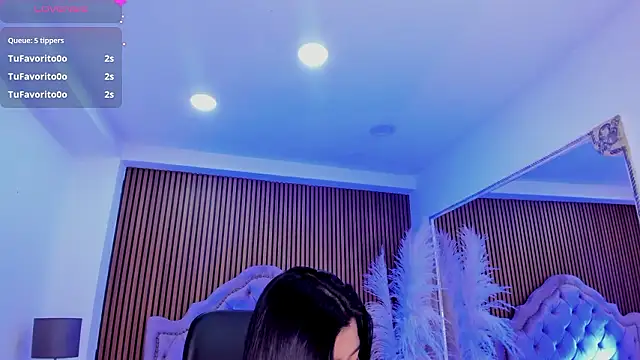 XXX chat uživo modela SelenaStonne