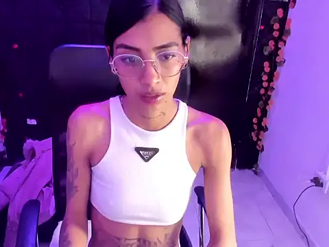 KarlaSlutSkinny__n Live XXX chat