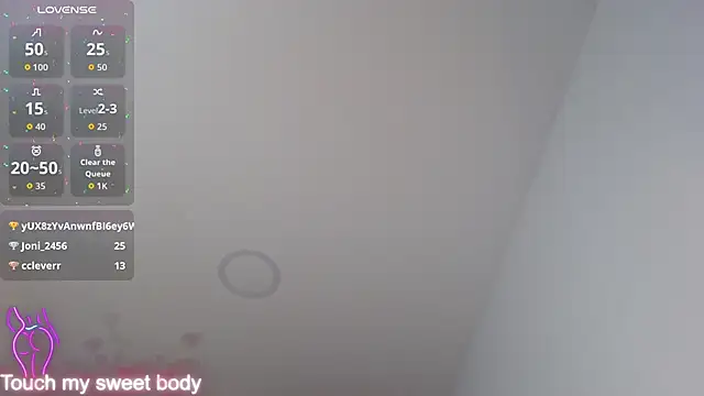 Chat +18 de Camila_Torresss ao vivo