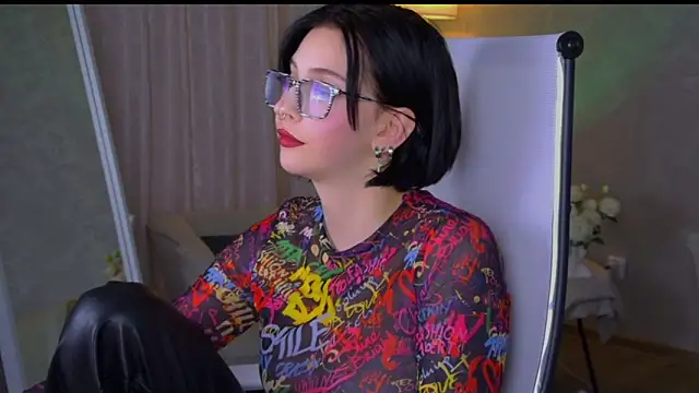 ElenaSomerhalder Chat XXX live