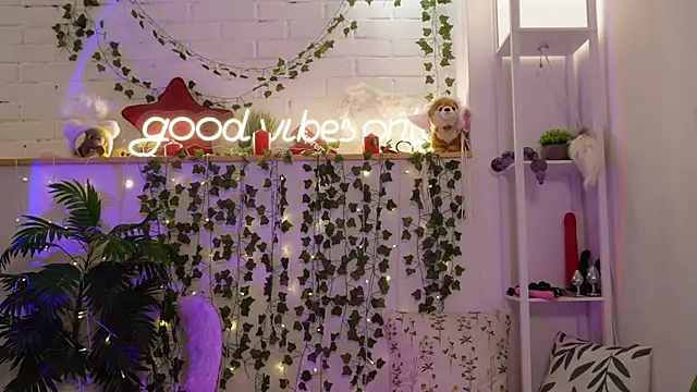 MonicaAsis Chat XXX live