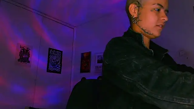 alex_one888のライブXXXチャット