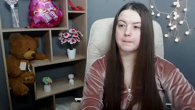 Chatroom XXX en direct de MavkaCute