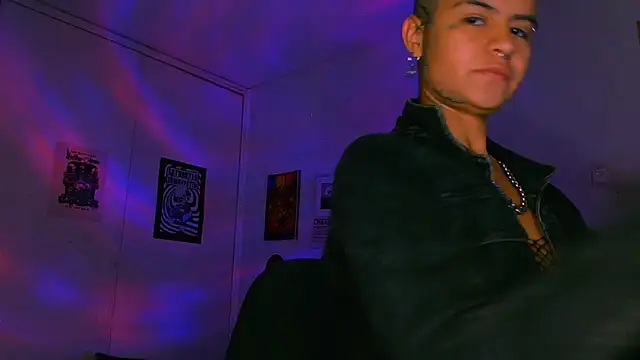 Chat XXX en directo de alex_one888