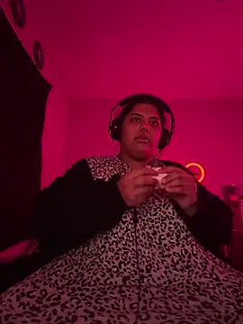 1n0nlythroat Live XXX Chat