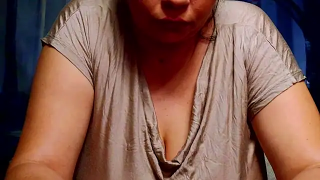 ElizabethEven's Live XXX Chat