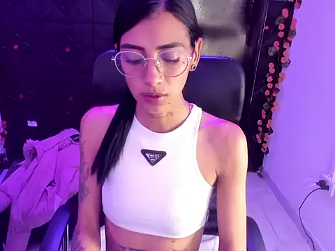 แชท XXX สดของ KarlaSlutSkinny__