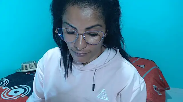 kateleyagrey লাইভ XXX চ্যাট