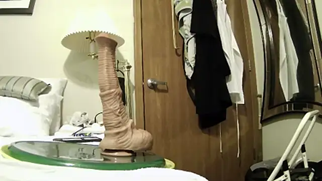 MasochSissy4U: διαδικτυακό σόου στην κάμερα