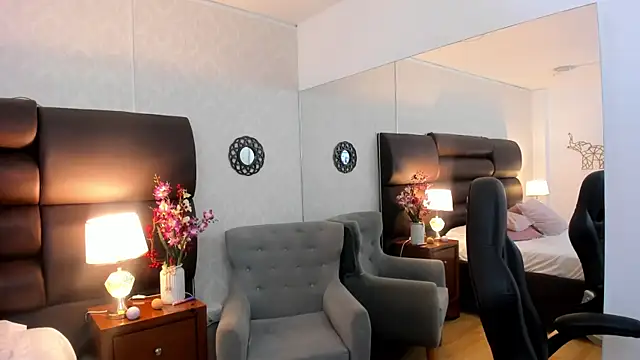 ZoeKitten Live XXX Chat