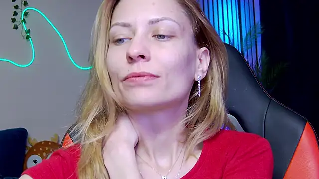 karo123421's Live XXX Chat