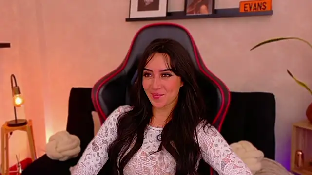 EmmyEvans1 Chat XXX in diretta