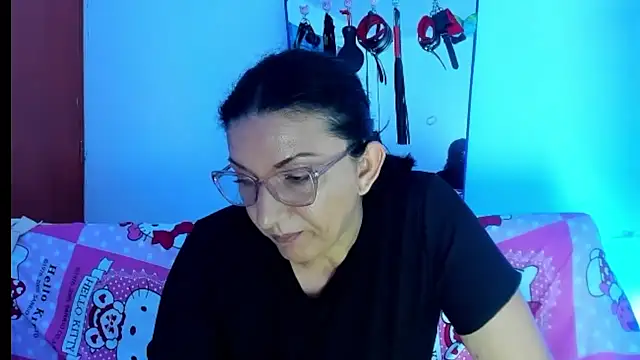 Angelblue_ Chat XXX in diretta