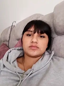 Nicky-7 Live XXX-chat