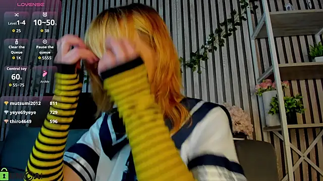 Little_Chipsのウェブカメラショー