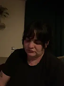 Czat XXX na żywo – HeyBABYGIRL